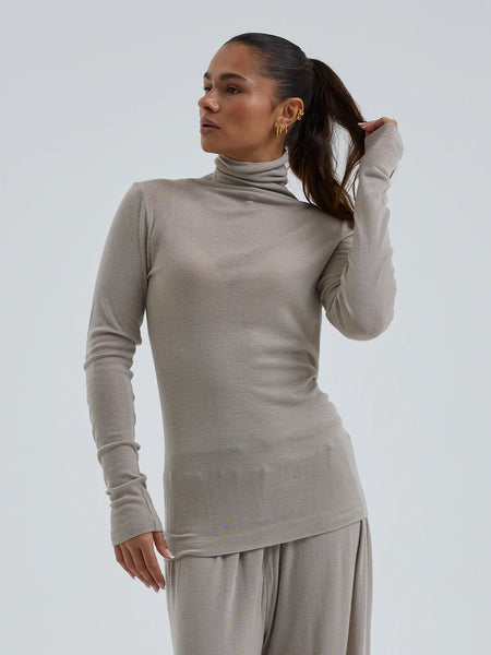 Lola basic wool roll neck, Beige