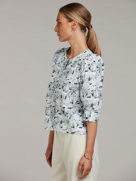 Lykke Blouse SS/26, blue pattern